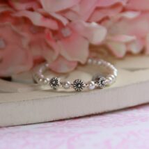 Flower Pearl Bracelet